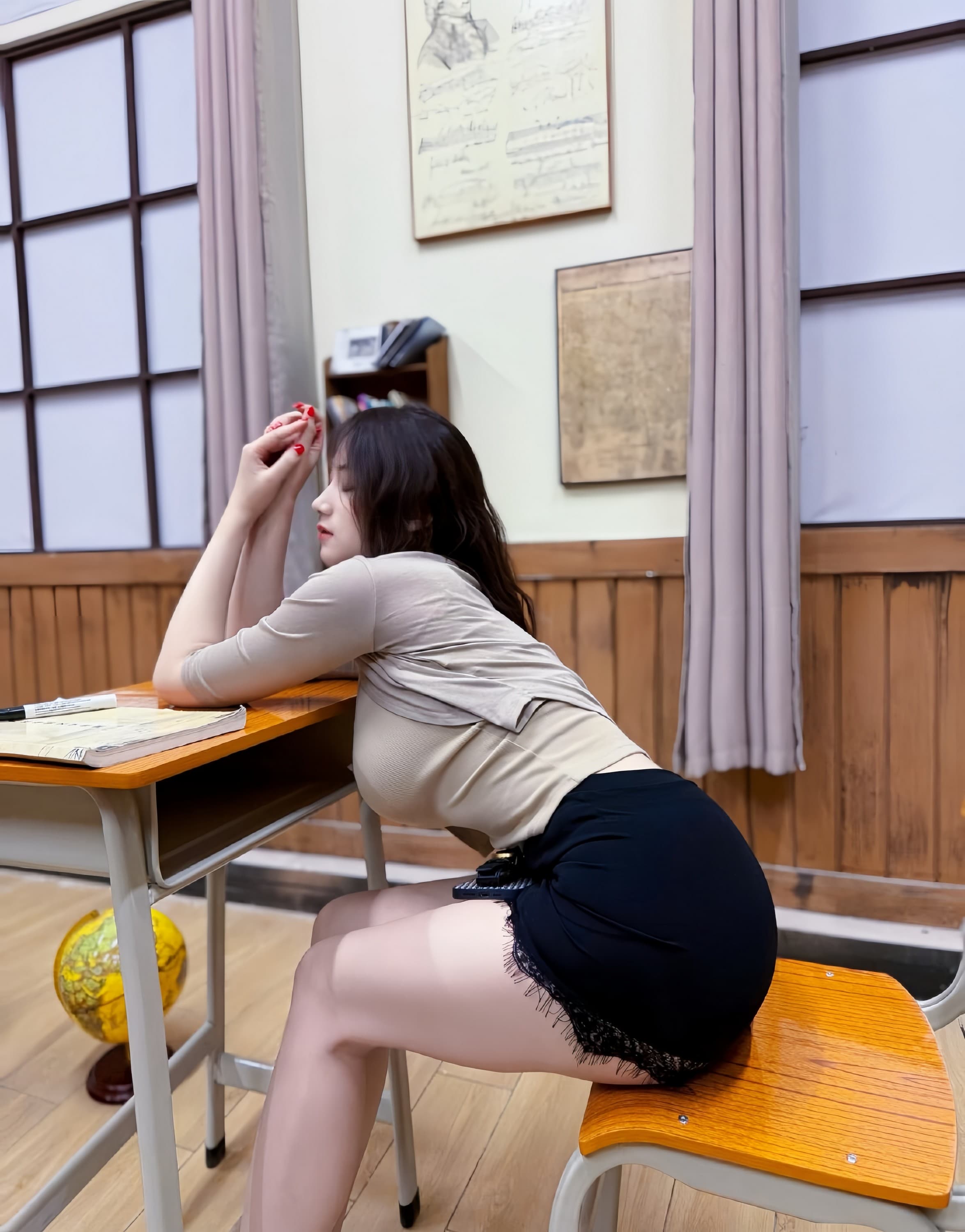 可可西yyy – 私人教师 [33P]